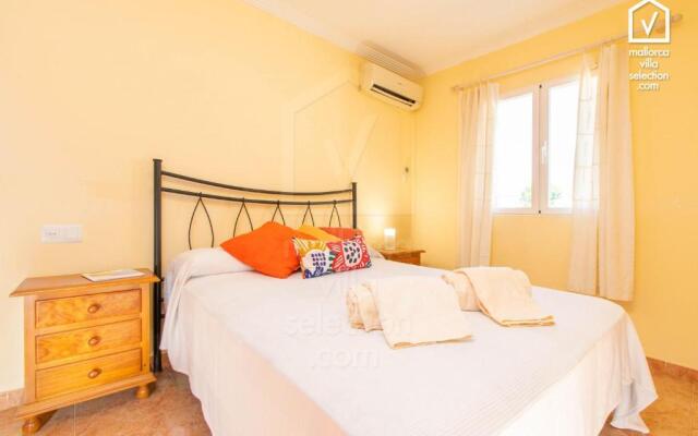 MARISTANY Alcudia