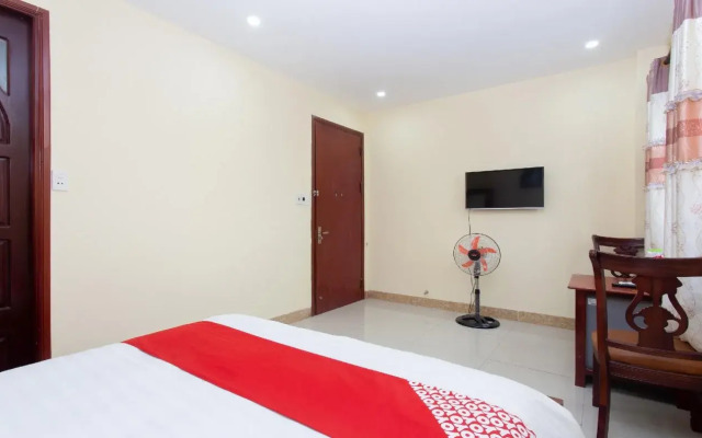 Phuong Hong Motel