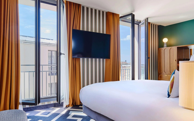 Mercure Paris Butte Montmartre Basilique