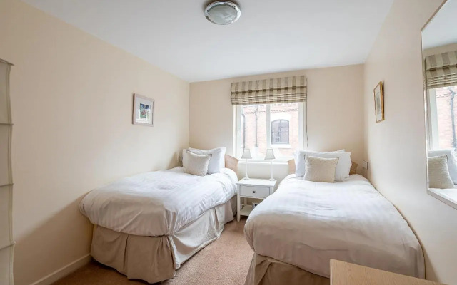4 Crambeck Court