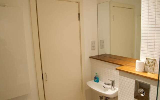 Light and Airy Dalston Living In Convenient Location