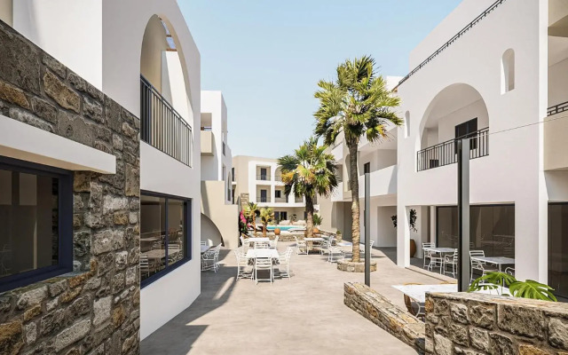 Nami Hotel & Suites
