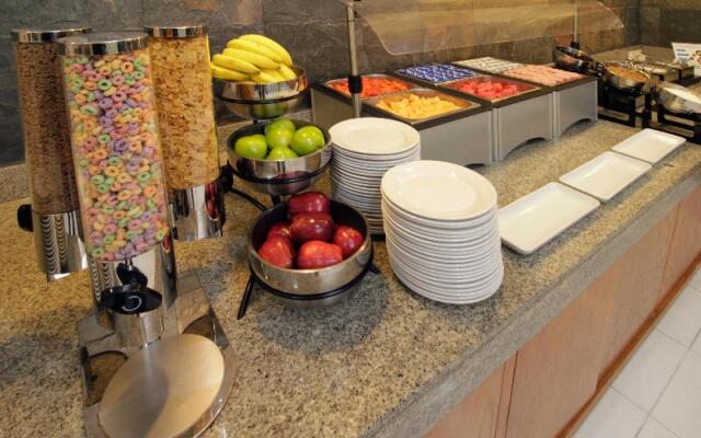 Holiday Inn Express Hotel & Suites Irapuato