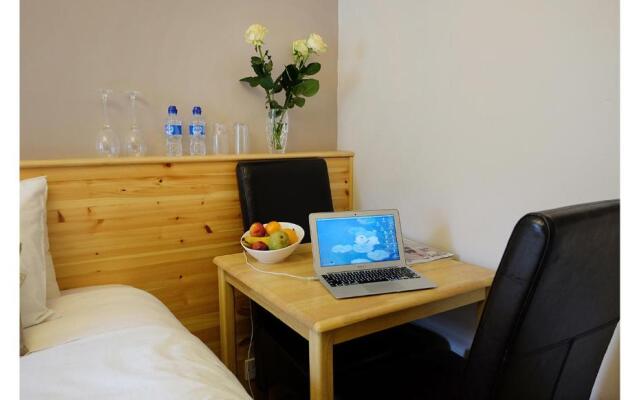 Number Nine Luxury Bed and Breakfast