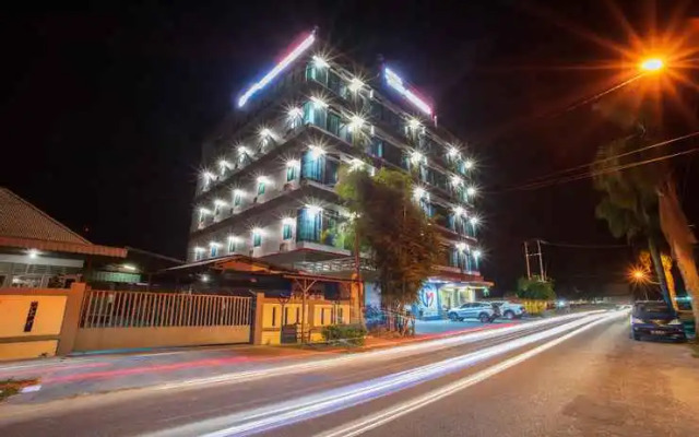 Hotel Grand Mandarin Singkawang