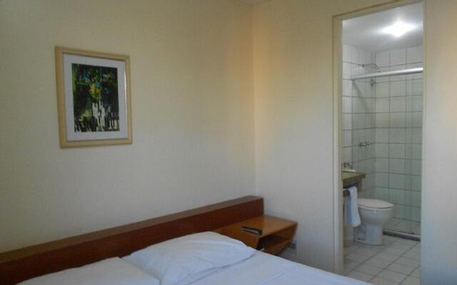 ApartHotel - Praia Mansa 1 e 2 Qtos