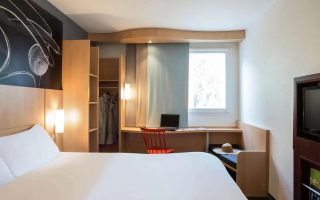 Ibis Paris Meudon Velizy