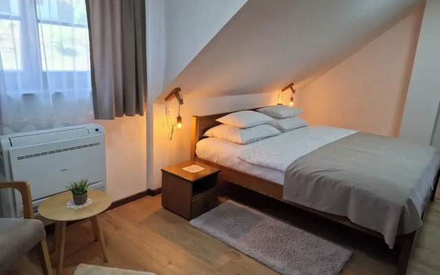 Plitvice Lakes Villa Mija