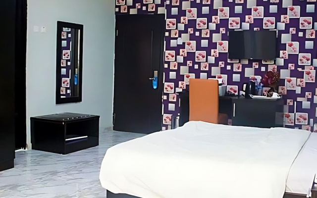 Ilaji Resorts