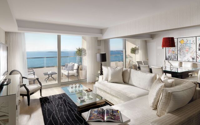 Divani Apollon Palace & Thalasso