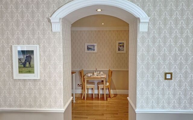Kingfisher Lodge