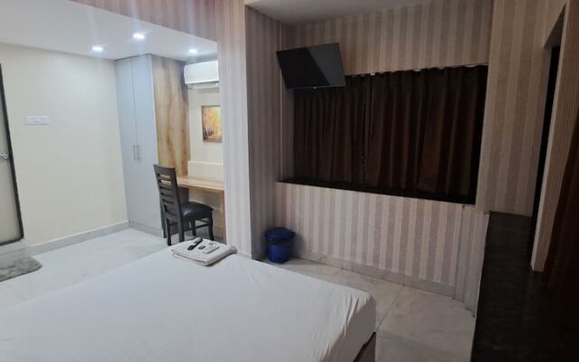 Hotel Tan Square Inn Lodge