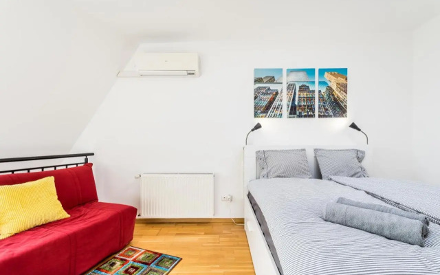 BpR SOHO Boutique Home with AC