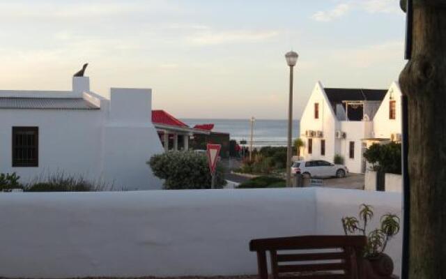 Kapokbossie Holiday Home