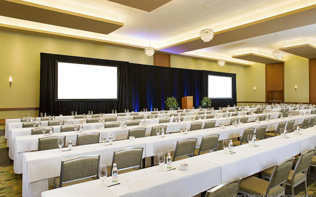 The Westin Chicago North Shore