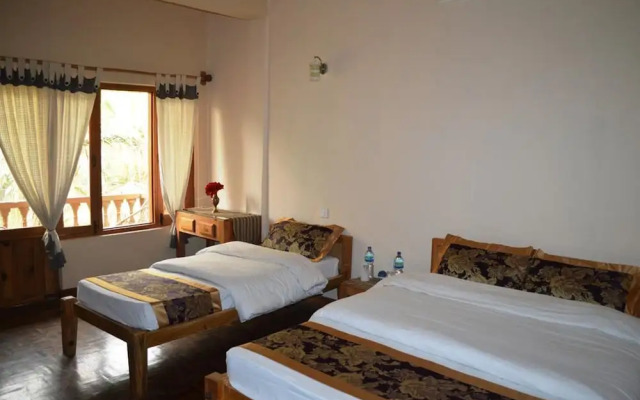 Chitwan Paradise Hotel