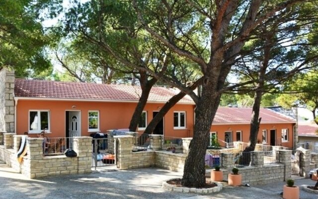 Camp Jure Makarska