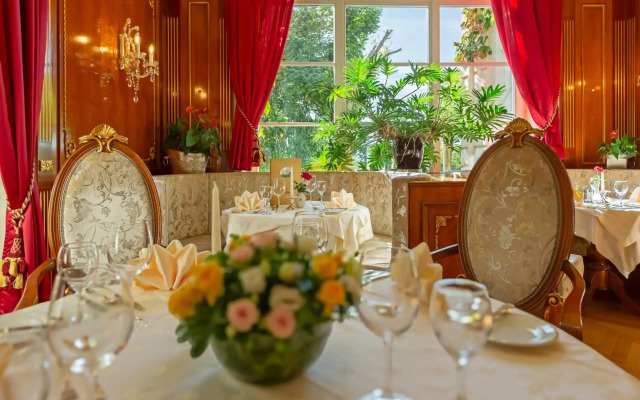 Hotel Kvarner Palace