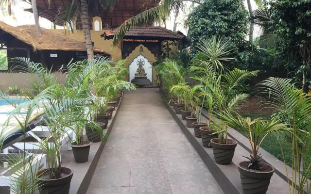 juSTa  Morjim Beach Resort and Spa