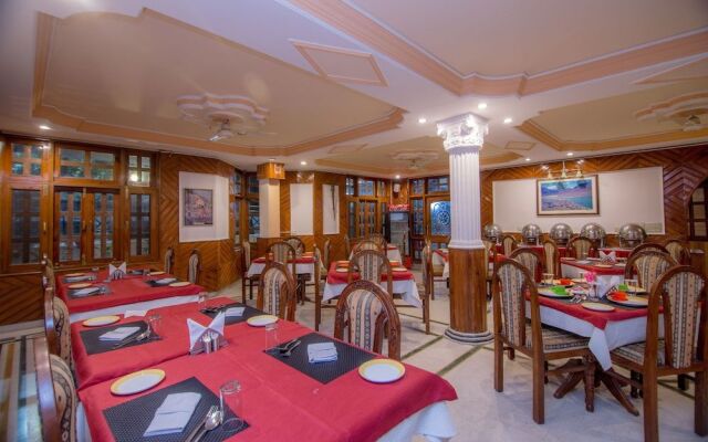 Leisure Vacations Karnika Resort