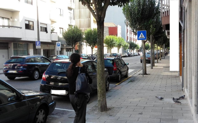 Metro Casa Música Apartments and Rooms