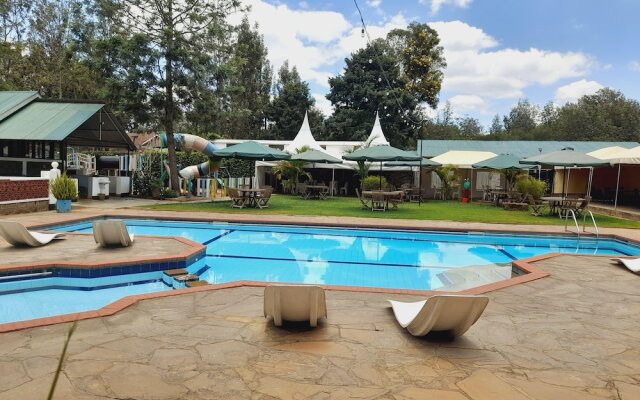 Royale Karen Hotel