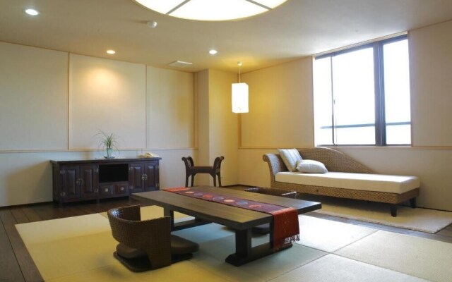 Yamashiro Onsen Ryokan Tatami