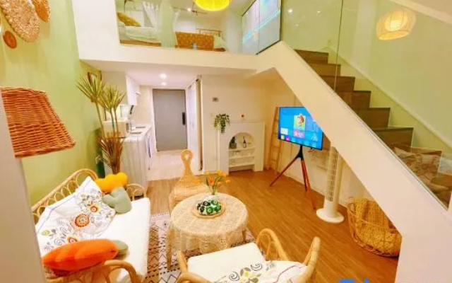 March and Cat Designer Apartments