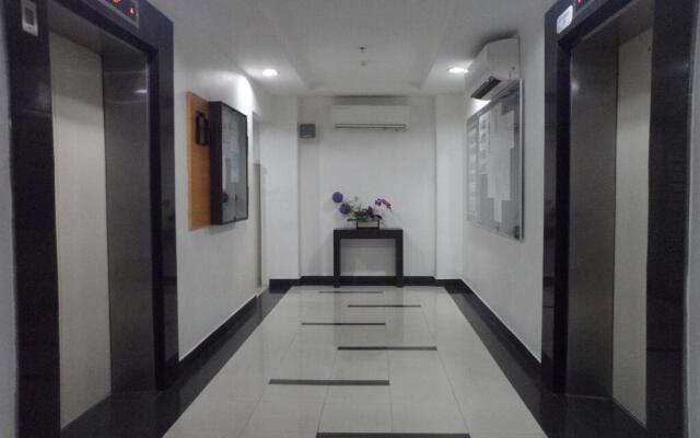 Sewaunitkalcit