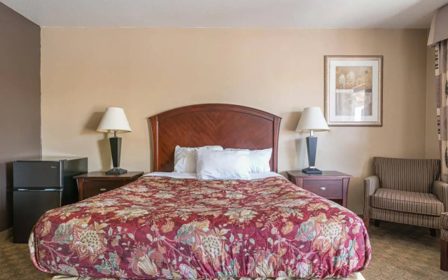 OYO Hotel Medford North OR