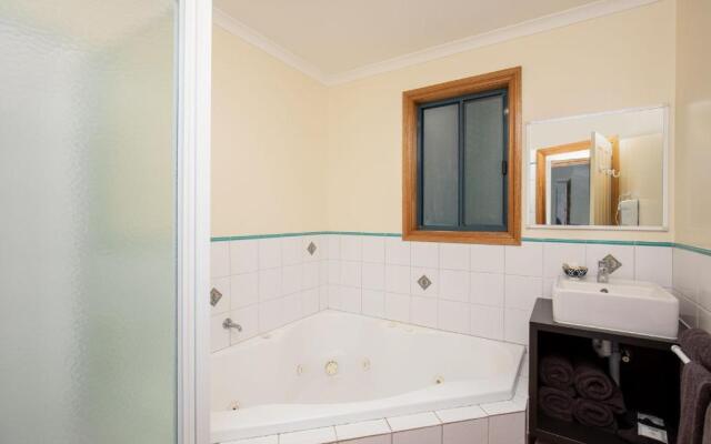 Blue Lake Holiday Park