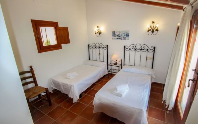 Finca Pere - panoramic hillside holiday house in Benissa