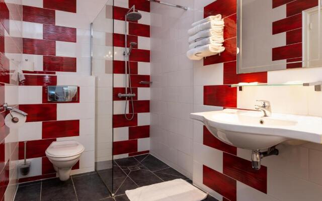 LOGIS Hotel Le Rond Point