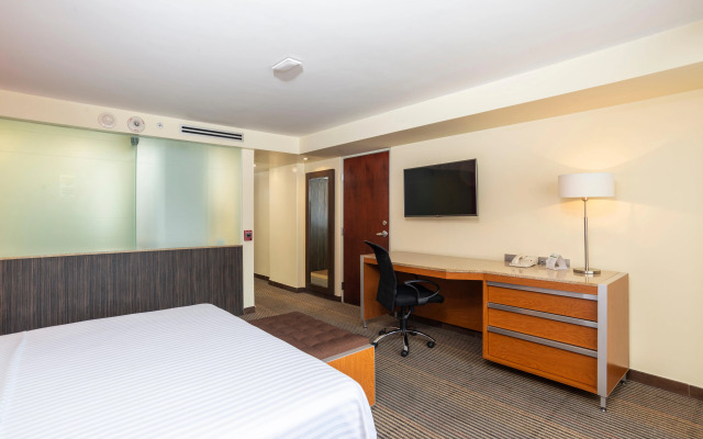 Holiday Inn Mexico City - Plaza Universidad by IHG