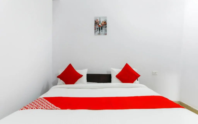 Hindon Residency by OYO Rooms
