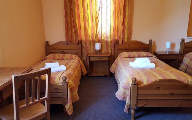 Hotel Calaluna