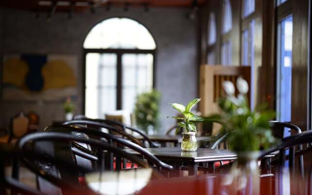 1925 Boutique Hotel