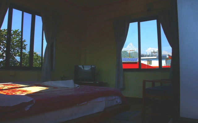 OYO 157 Hotel Sun Route