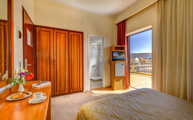 Nefeli Hotel