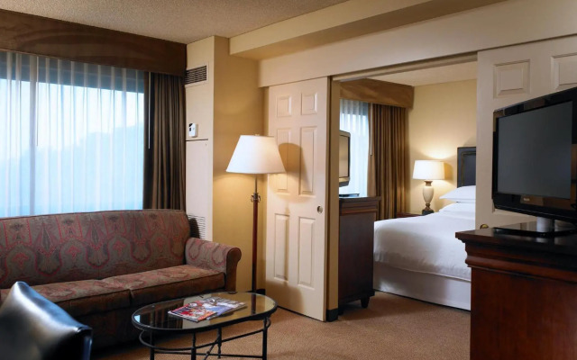 Sheraton Fairplex Suites & Conference Center