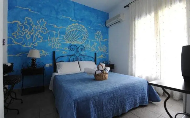 Thalassa Hotel