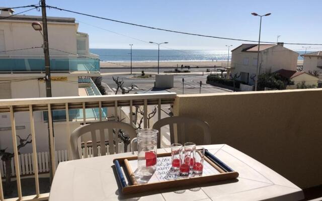 ROC 7 NARBONNE-PLAGE: Appartement studio cabine vue mer