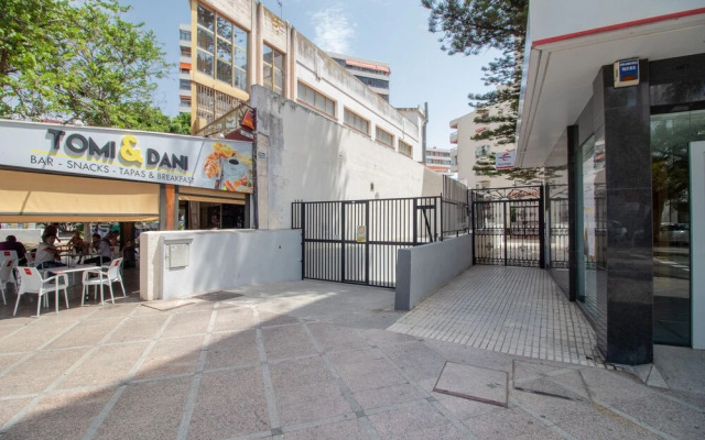 Nogalera 2 Bedroom Retro Apartment