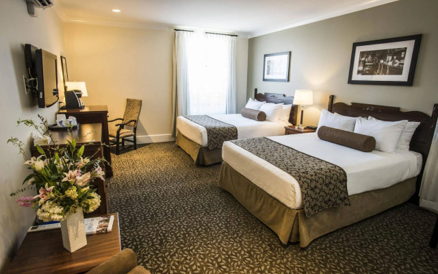 Hume Hotel & Spa