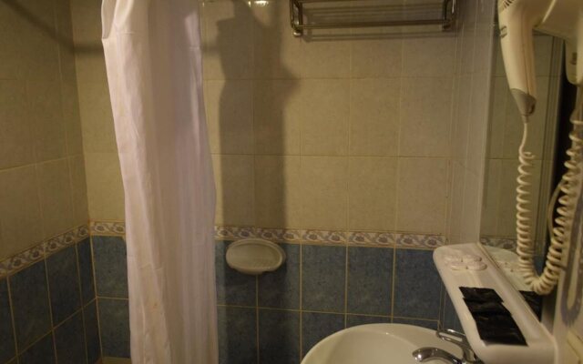 Al Saraya Eman Hotel