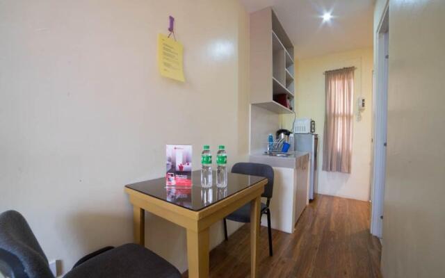RedDoorz Plus @ Ruby Las Pinas Weekly Stay