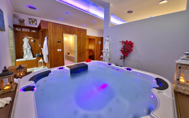 Paxos Club Resort & SPA
