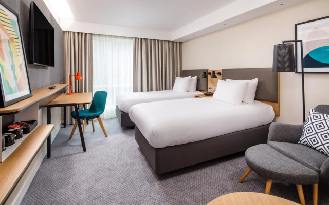 Holiday Inn Manchester Airport by IHG