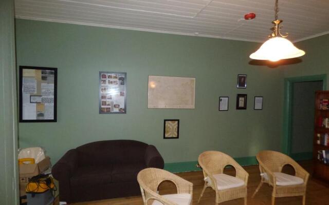 Tenterfield Lodge and Caravan Park