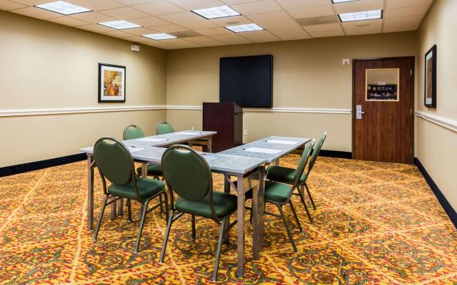 Comfort Suites Westchase Houston Energy Corridor